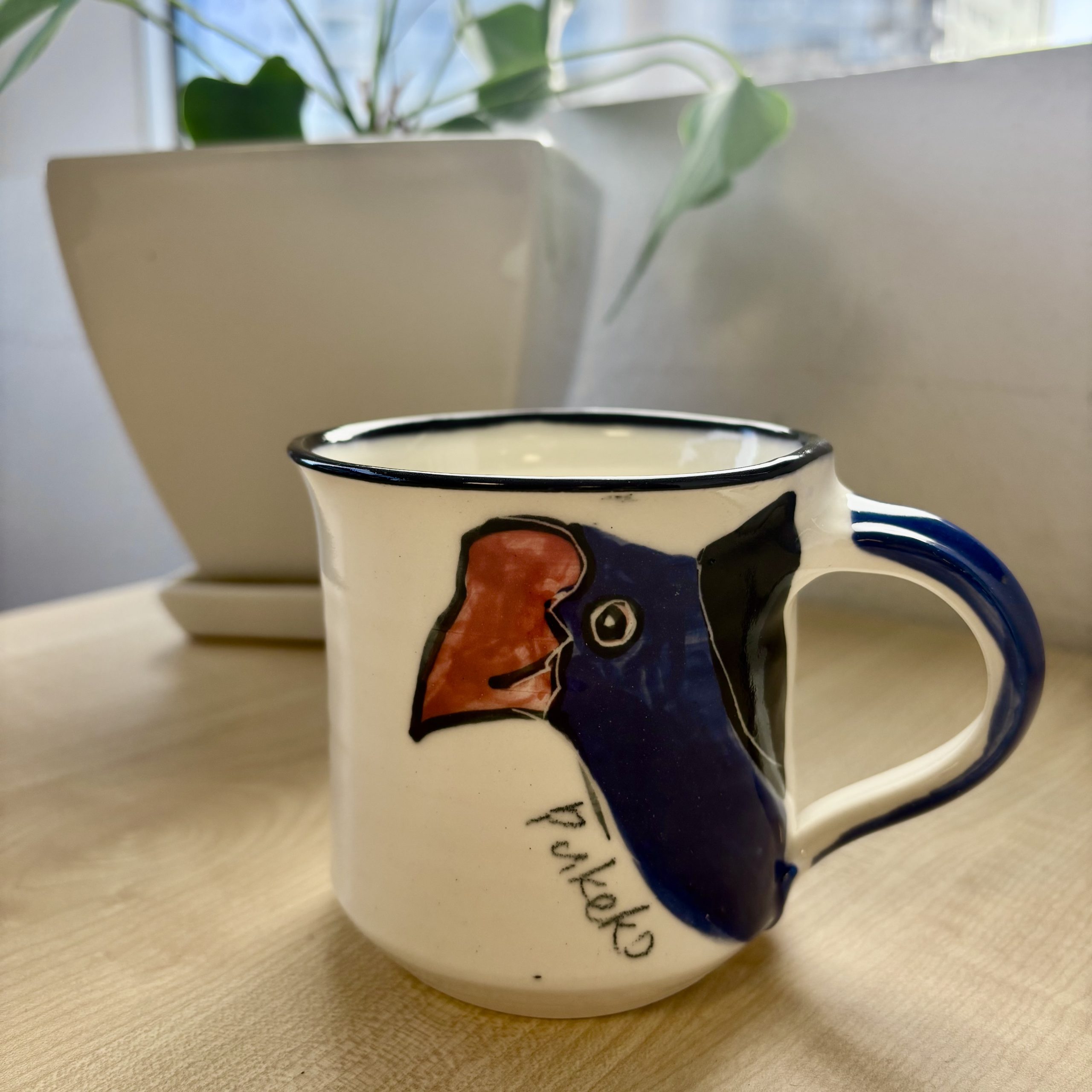 mug depicting pukeko bird